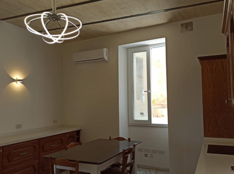 Traditional Floriana Office for Rent - (26)