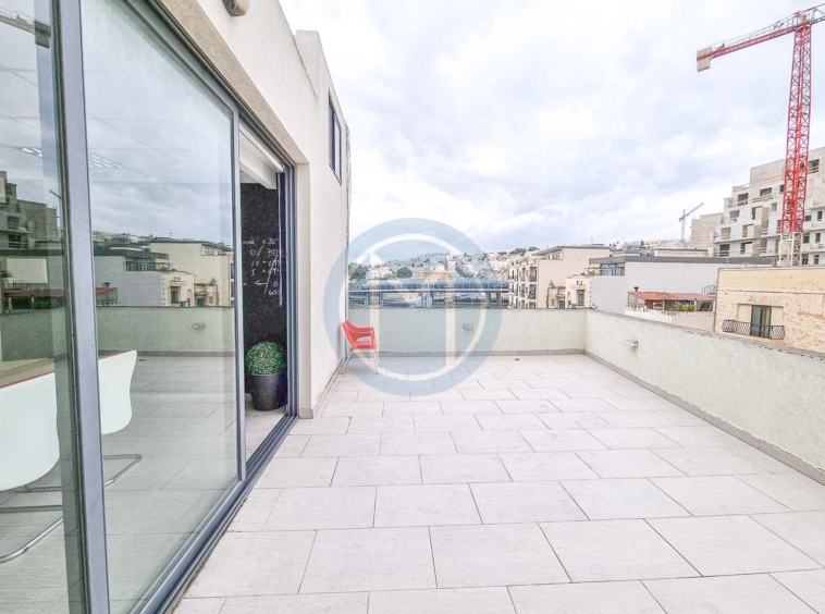 Penthouse Office in Gzira for Lease