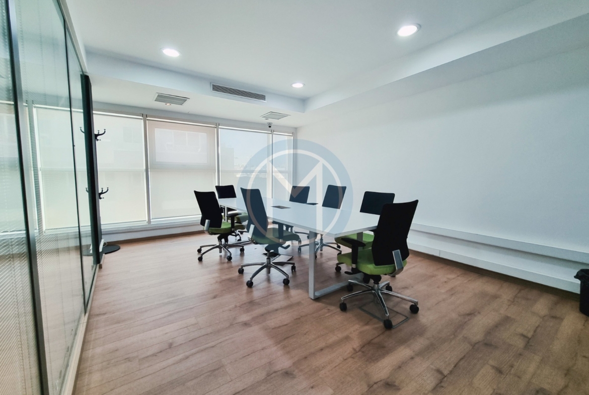 Office To Let in Ta' Xbiex