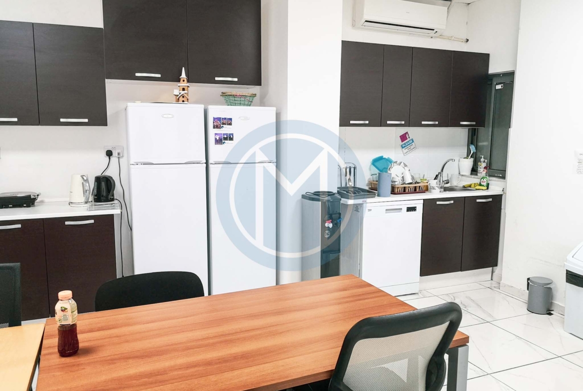 Sliema Office With Terrace To Let