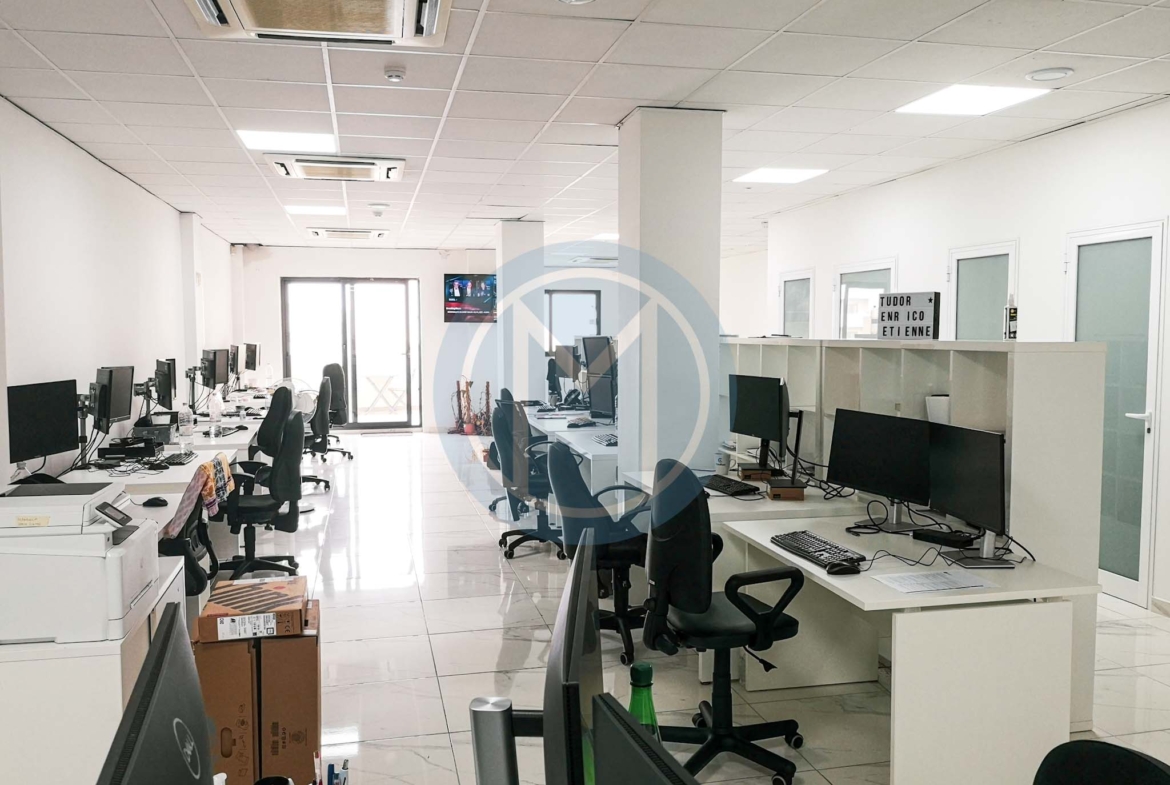 Sliema Office With Terrace To Let