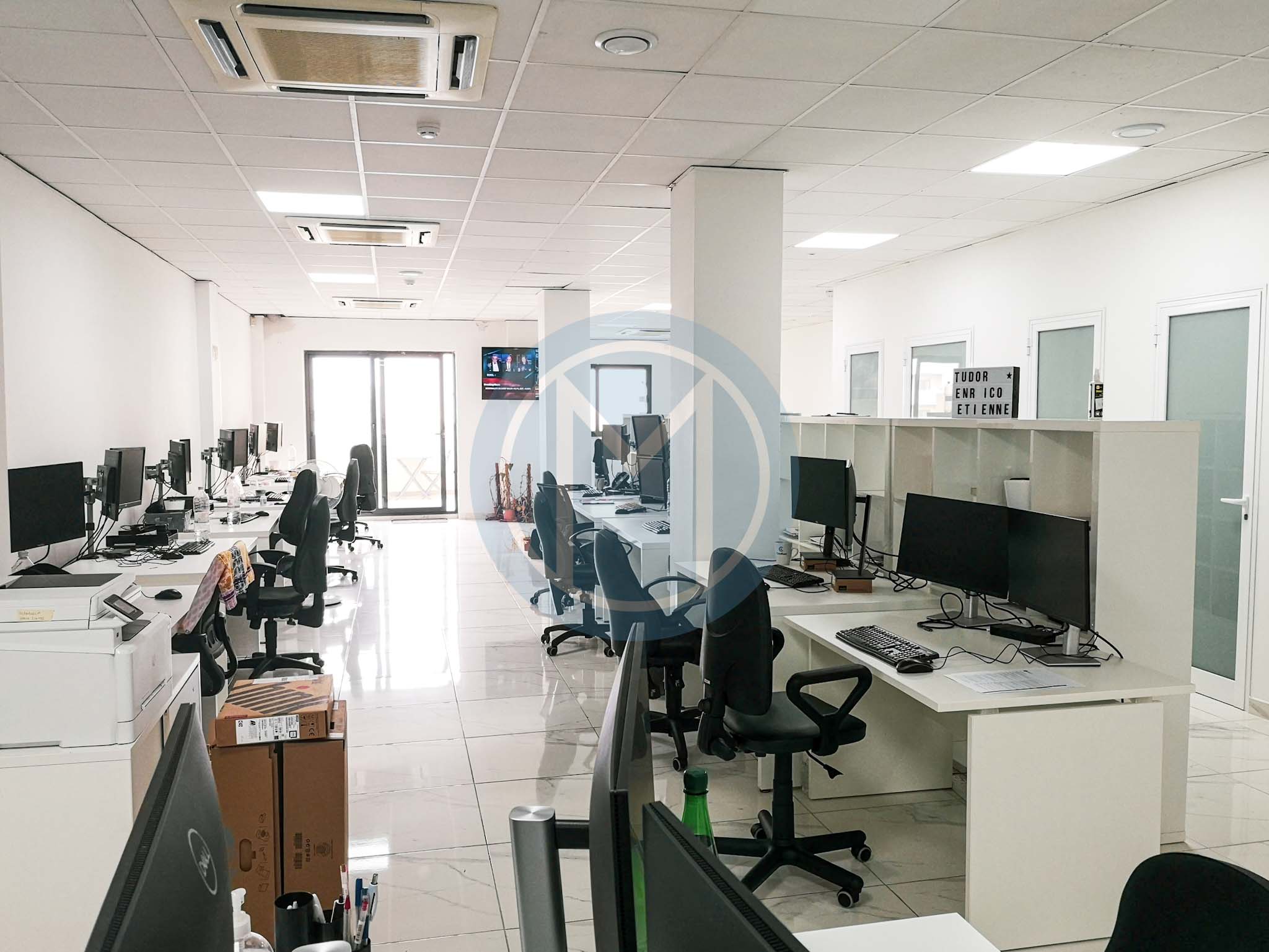 Sliema Office With Terrace To Let