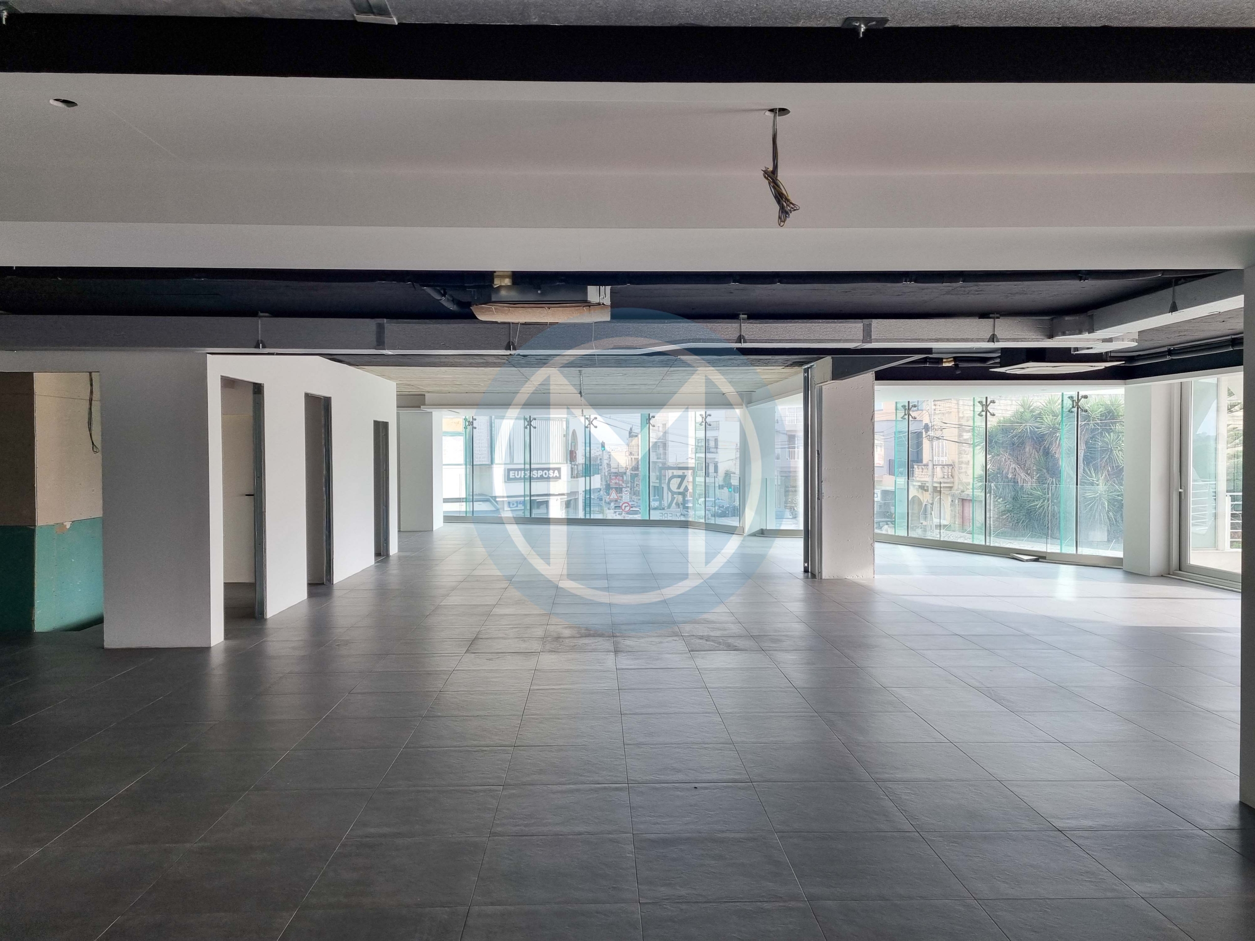 Mosta Office To Let