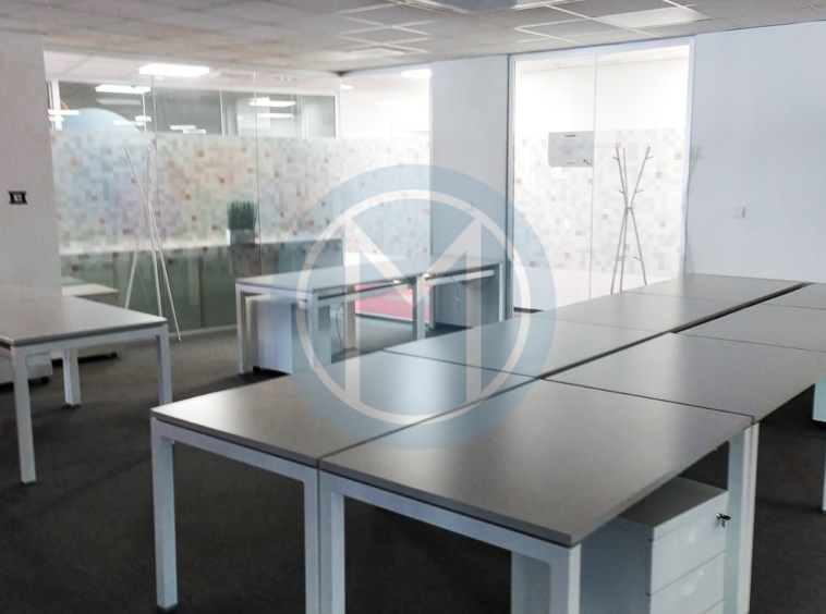 600 SQM Office To Let