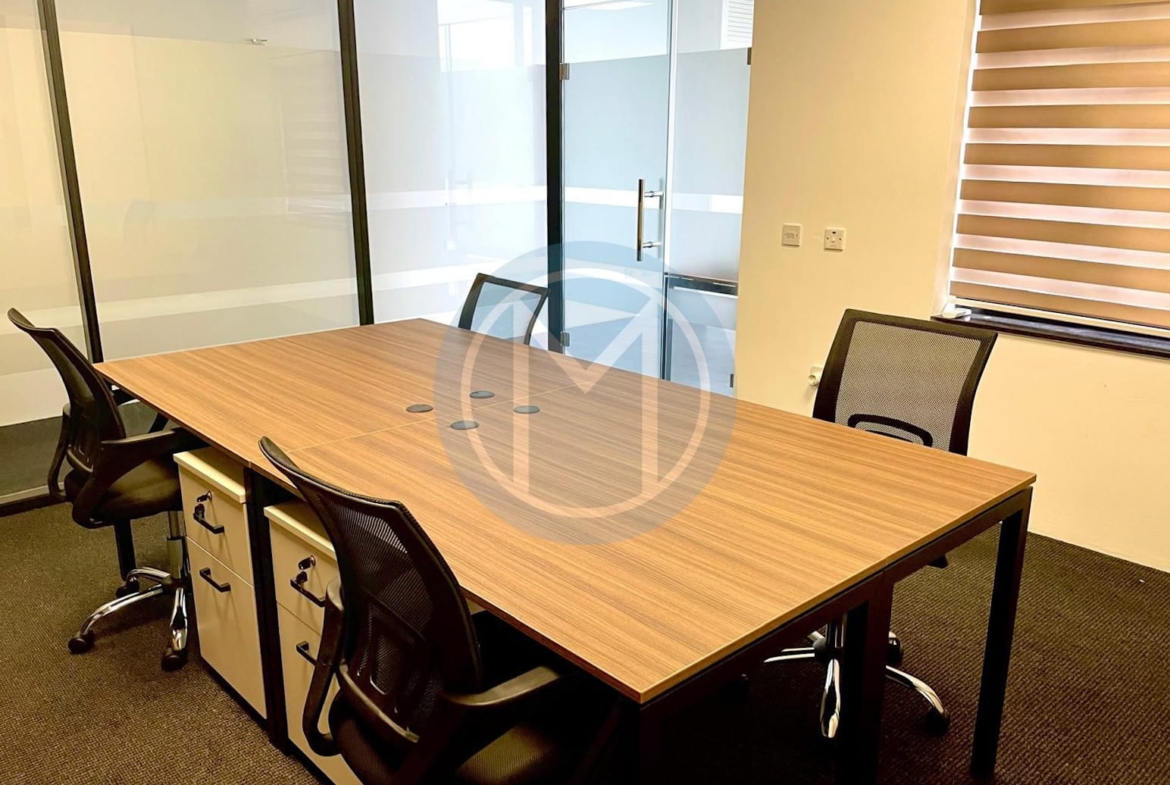 11 person Office To Let in Birkirkara