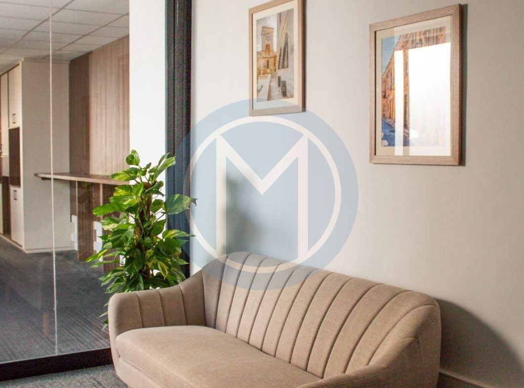 11 person Office To Let in Birkirkara