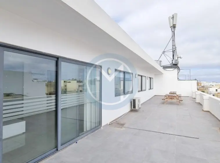 Naxxar Penthouse Office To Let