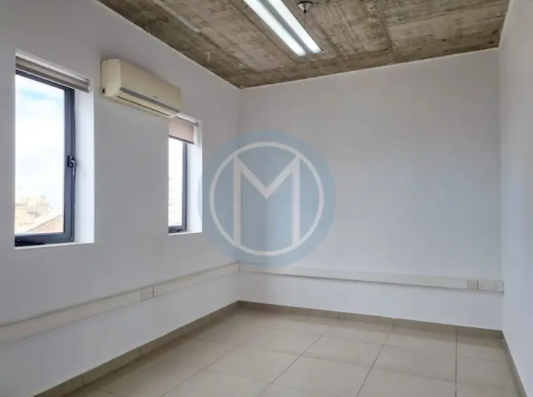 Naxxar Penthouse Office To Let